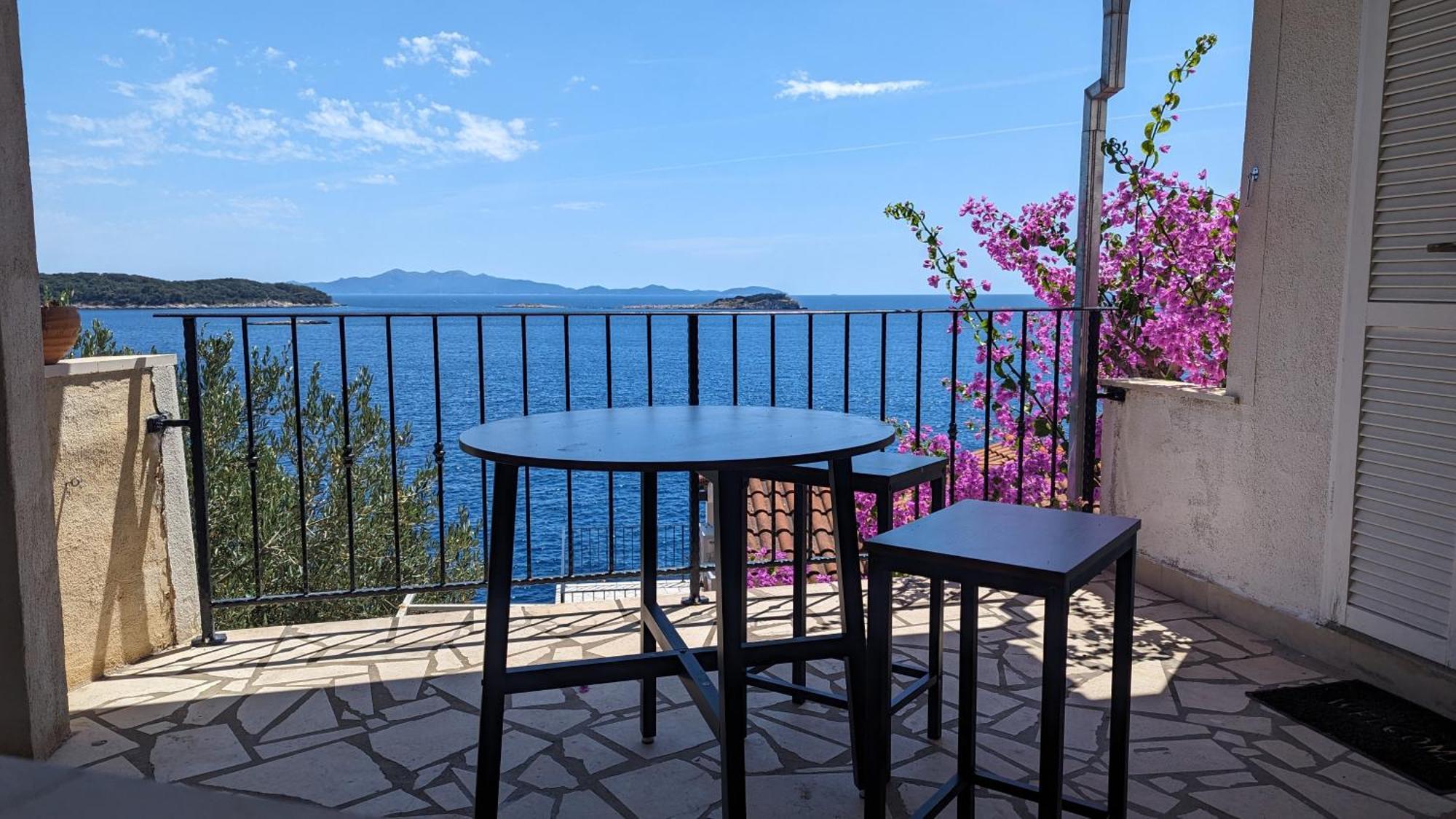 Paradies Apartments Prizba Blato  外观 照片